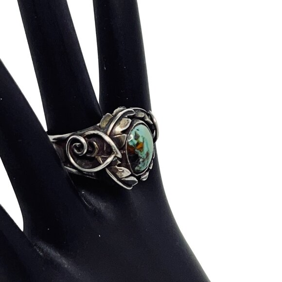 Vintage Chunky Sterling Silver And Turquoise Leaf With Vine Ring (R361) - Picture 3 of 7